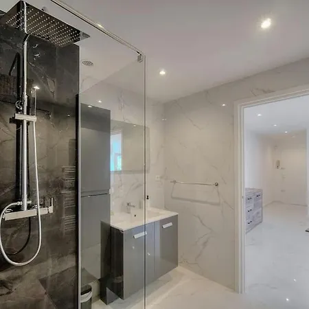Immogroom - Ac - 1 Bedroom - Balcony - Renovated Cannes Buitenkant foto