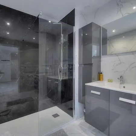 Immogroom - Ac - 1 Bedroom - Balcony - Renovated Cannes Buitenkant foto