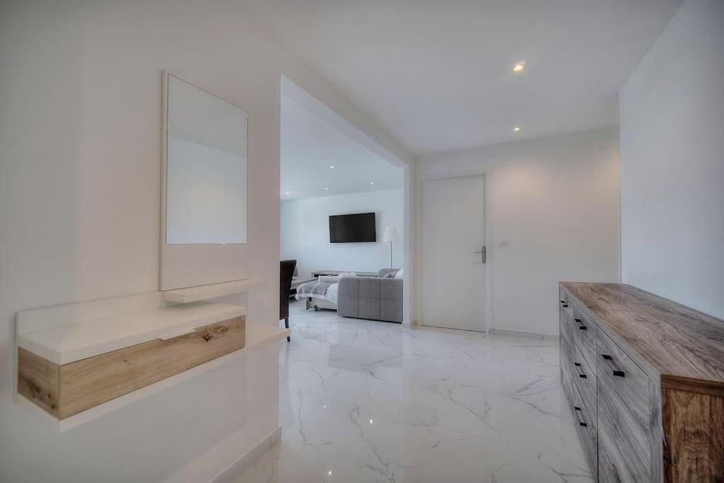 Apartment Immogroom - Ac - 1 Bedroom - Balcony - Renovated Cannes