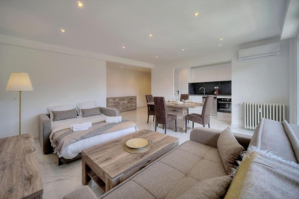 Immogroom - Ac - 1 Bedroom - Balcony - Renovated *